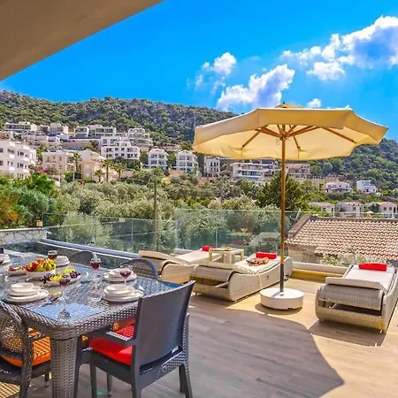 Uğurlu Kışla Villa