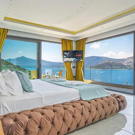 Uğurlu Kışla Kaş